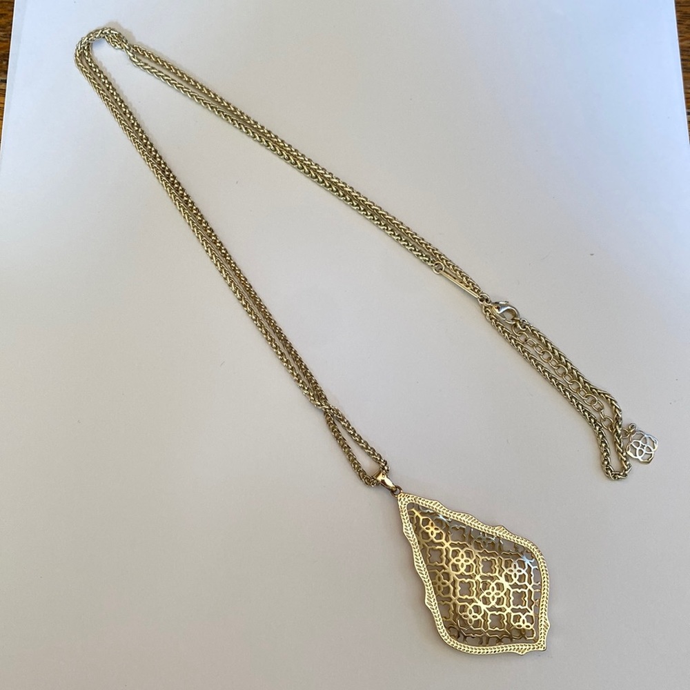 Kendra Scott aiden necklace
